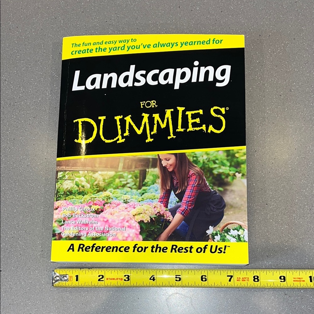 Landscaping for Dummies Book